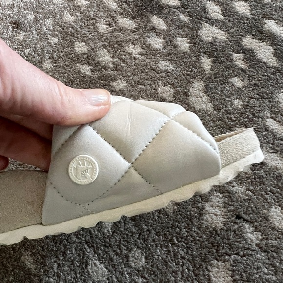 Birkenstock 1774 off white leather slides almost new sz 39 - Picture 7 of 11